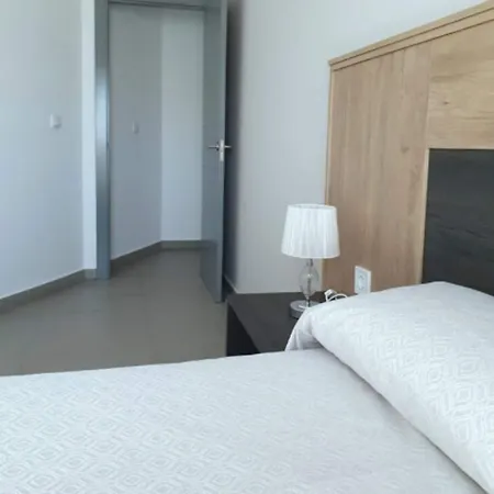 Apartamento Iberflat Vega De Triana Camas